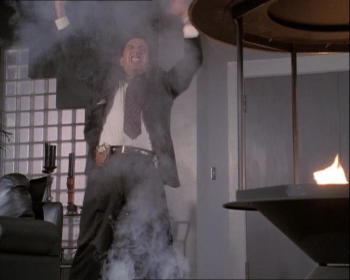 Charmed-Online-dot-net_122DejaVuAllOverAgain0913.jpg Charmed-Online-dot-net_122DejaVuAllOverAgain0913.jpg