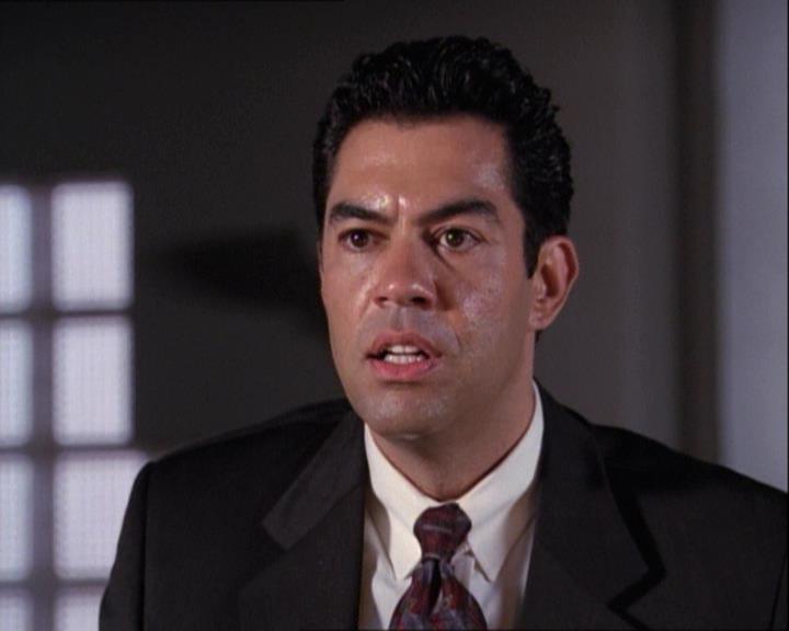 Charmed-Online-dot-net_122DejaVuAllOverAgain0944.jpg Charmed-Online-dot-net_122DejaVuAllOverAgain0944.jpg