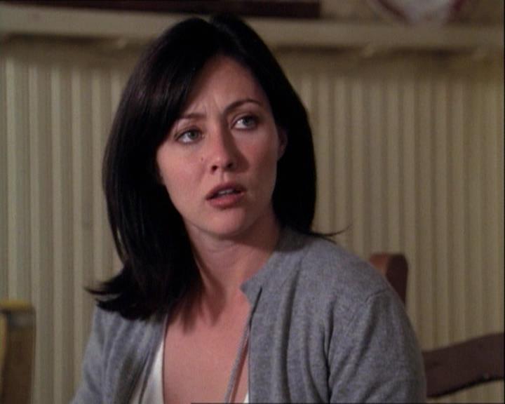 Charmed-Online-dot-net_122DejaVuAllOverAgain0989.jpg Charmed-Online-dot-net_122DejaVuAllOverAgain0989.jpg