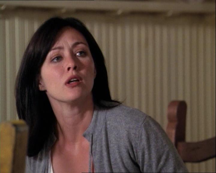 Charmed-Online-dot-net_122DejaVuAllOverAgain0994.jpg Charmed-Online-dot-net_122DejaVuAllOverAgain0994.jpg