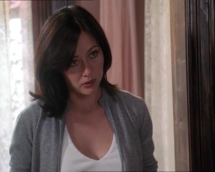 Charmed-Online-dot-net_122DejaVuAllOverAgain1047.jpg Charmed-Online-dot-net_122DejaVuAllOverAgain1047.jpg