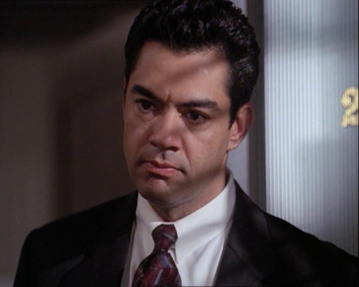 Charmed-Online-dot-net_122DejaVuAllOverAgain1085.jpg Charmed-Online-dot-net_122DejaVuAllOverAgain1085.jpg