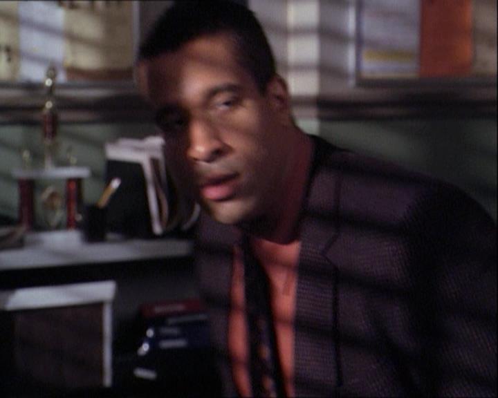 Charmed-Online-dot-net_122DejaVuAllOverAgain1086.jpg Charmed-Online-dot-net_122DejaVuAllOverAgain1086.jpg