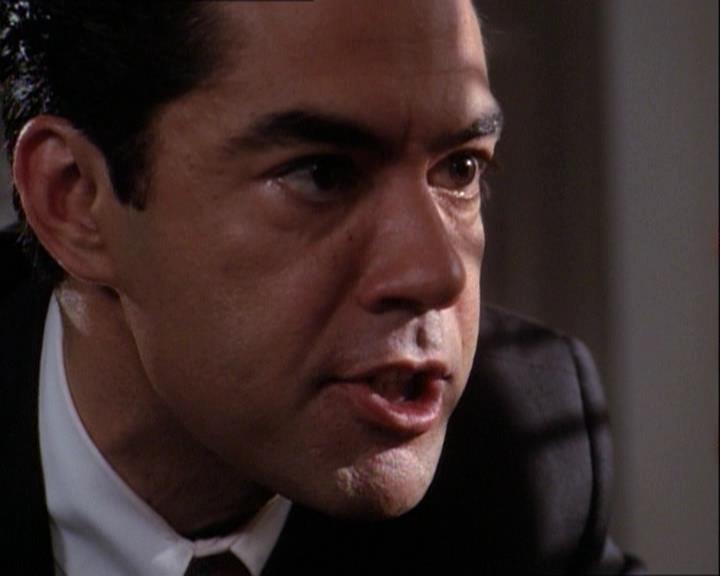 Charmed-Online-dot-net_122DejaVuAllOverAgain1126.jpg Charmed-Online-dot-net_122DejaVuAllOverAgain1126.jpg