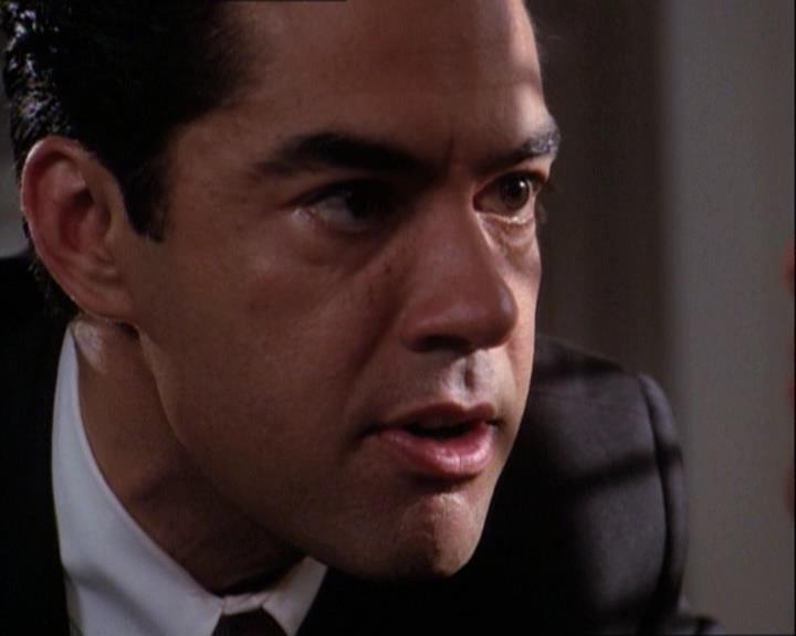 Charmed-Online-dot-net_122DejaVuAllOverAgain1127.jpg Charmed-Online-dot-net_122DejaVuAllOverAgain1127.jpg