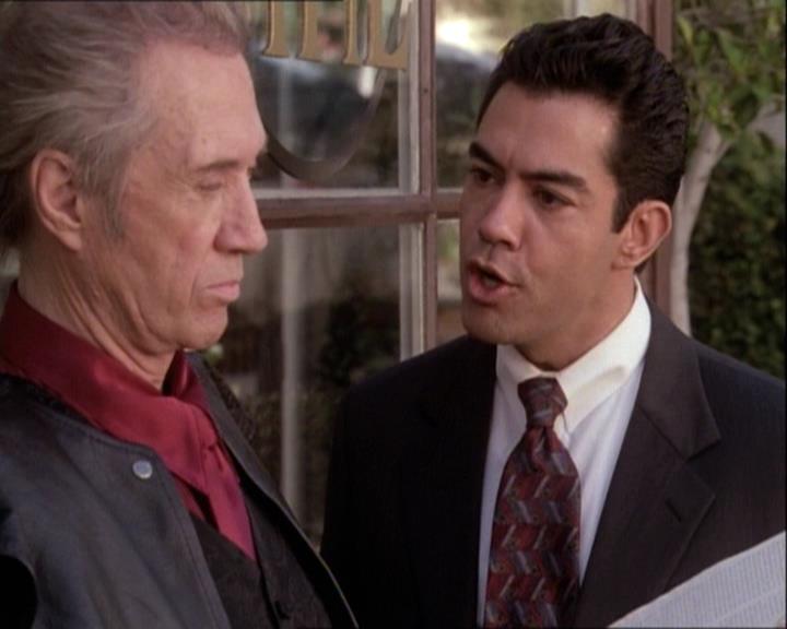 Charmed-Online-dot-net_122DejaVuAllOverAgain1160.jpg Charmed-Online-dot-net_122DejaVuAllOverAgain1160.jpg