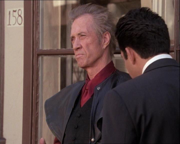 Charmed-Online-dot-net_122DejaVuAllOverAgain1168.jpg Charmed-Online-dot-net_122DejaVuAllOverAgain1168.jpg