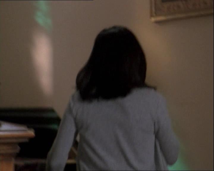 Charmed-Online-dot-net_122DejaVuAllOverAgain1404.jpg Charmed-Online-dot-net_122DejaVuAllOverAgain1404.jpg