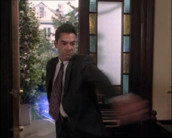 Charmed-Online-dot-net_122DejaVuAllOverAgain1408.jpg Charmed-Online-dot-net_122DejaVuAllOverAgain1408.jpg