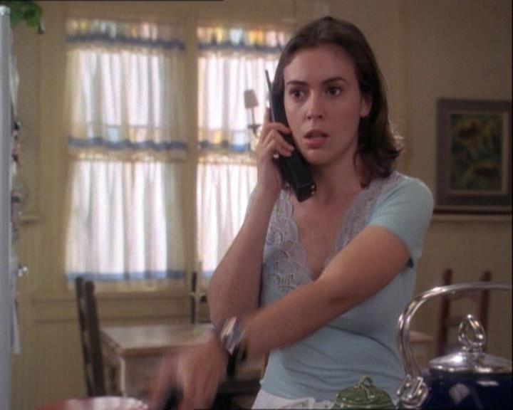 Charmed-Online-dot-net_122DejaVuAllOverAgain1487.jpg Charmed-Online-dot-net_122DejaVuAllOverAgain1487.jpg