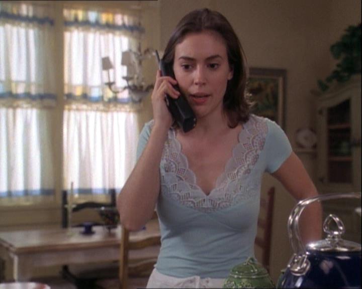 Charmed-Online-dot-net_122DejaVuAllOverAgain1491.jpg Charmed-Online-dot-net_122DejaVuAllOverAgain1491.jpg