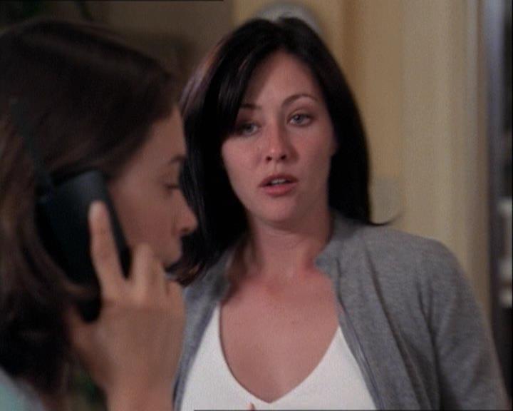 Charmed-Online-dot-net_122DejaVuAllOverAgain1497.jpg Charmed-Online-dot-net_122DejaVuAllOverAgain1497.jpg