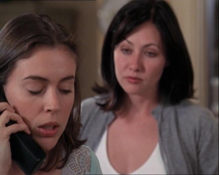 Charmed-Online-dot-net_122DejaVuAllOverAgain1514.jpg Charmed-Online-dot-net_122DejaVuAllOverAgain1514.jpg