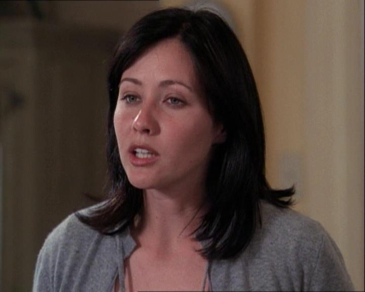 Charmed-Online-dot-net_122DejaVuAllOverAgain1518.jpg Charmed-Online-dot-net_122DejaVuAllOverAgain1518.jpg