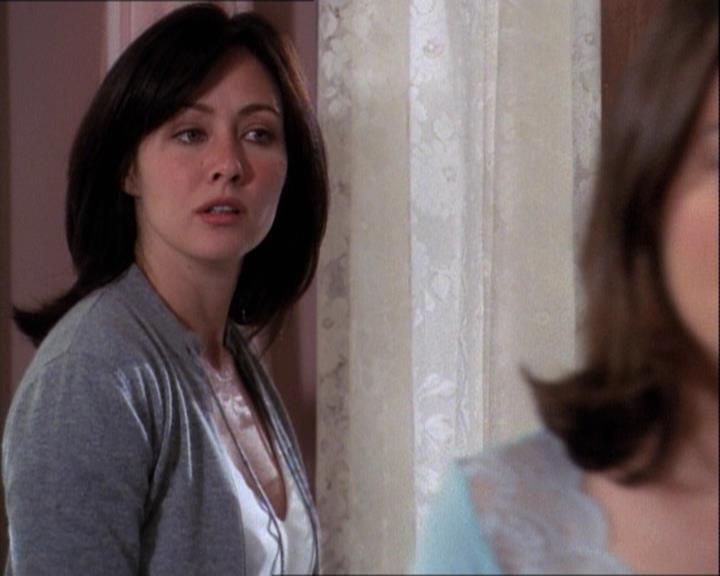 Charmed-Online-dot-net_122DejaVuAllOverAgain1539.jpg Charmed-Online-dot-net_122DejaVuAllOverAgain1539.jpg