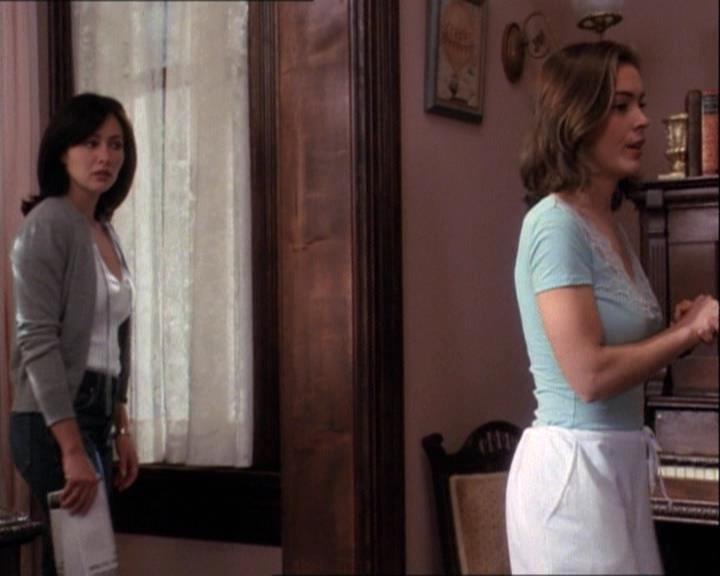 Charmed-Online-dot-net_122DejaVuAllOverAgain1540.jpg Charmed-Online-dot-net_122DejaVuAllOverAgain1540.jpg