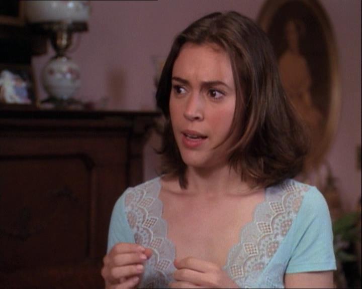 Charmed-Online-dot-net_122DejaVuAllOverAgain1552.jpg Charmed-Online-dot-net_122DejaVuAllOverAgain1552.jpg