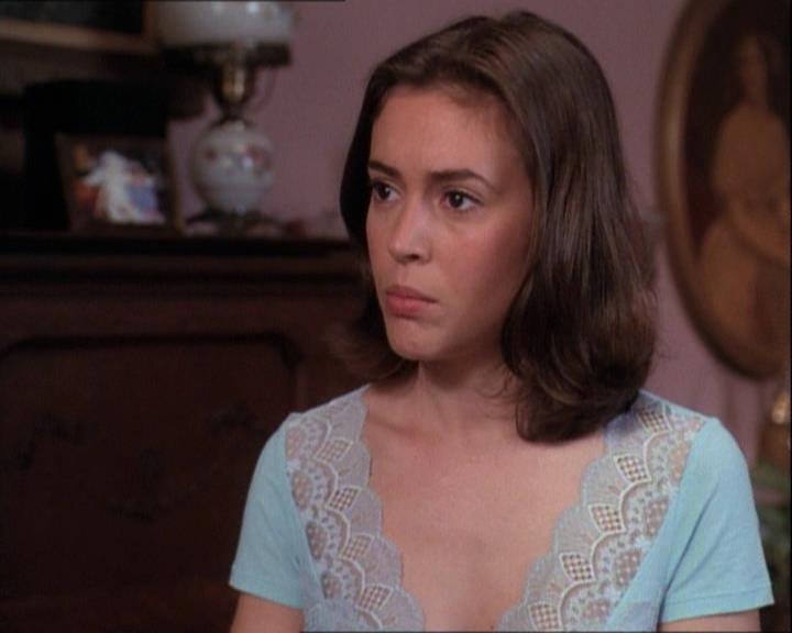 Charmed-Online-dot-net_122DejaVuAllOverAgain1559.jpg Charmed-Online-dot-net_122DejaVuAllOverAgain1559.jpg