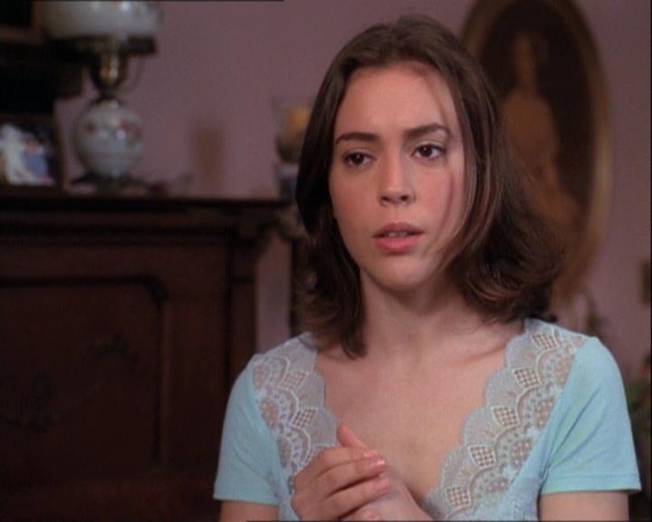 Charmed-Online-dot-net_122DejaVuAllOverAgain1563.jpg Charmed-Online-dot-net_122DejaVuAllOverAgain1563.jpg