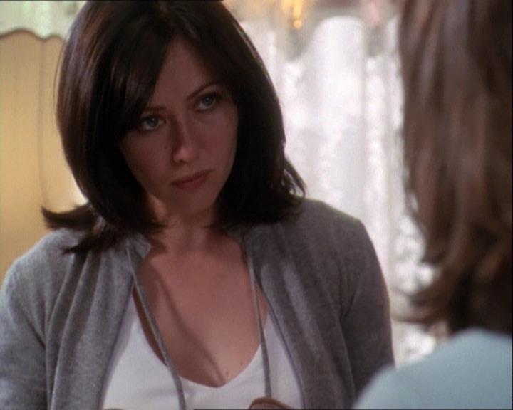 Charmed-Online-dot-net_122DejaVuAllOverAgain1575.jpg Charmed-Online-dot-net_122DejaVuAllOverAgain1575.jpg