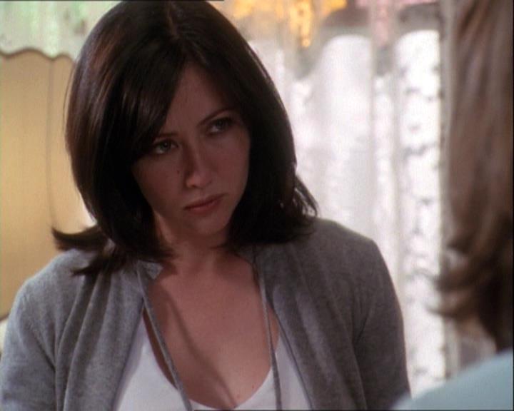 Charmed-Online-dot-net_122DejaVuAllOverAgain1583.jpg Charmed-Online-dot-net_122DejaVuAllOverAgain1583.jpg