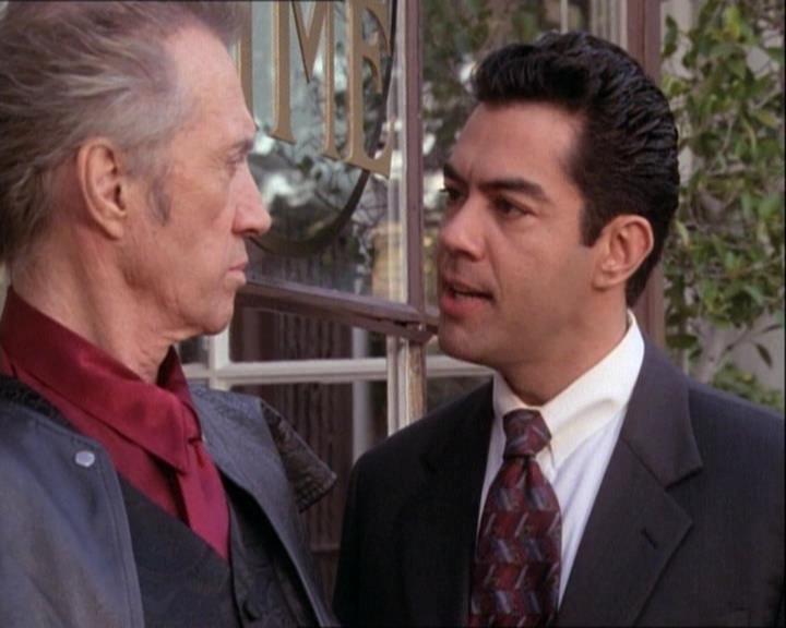 Charmed-Online-dot-net_122DejaVuAllOverAgain1621.jpg Charmed-Online-dot-net_122DejaVuAllOverAgain1621.jpg