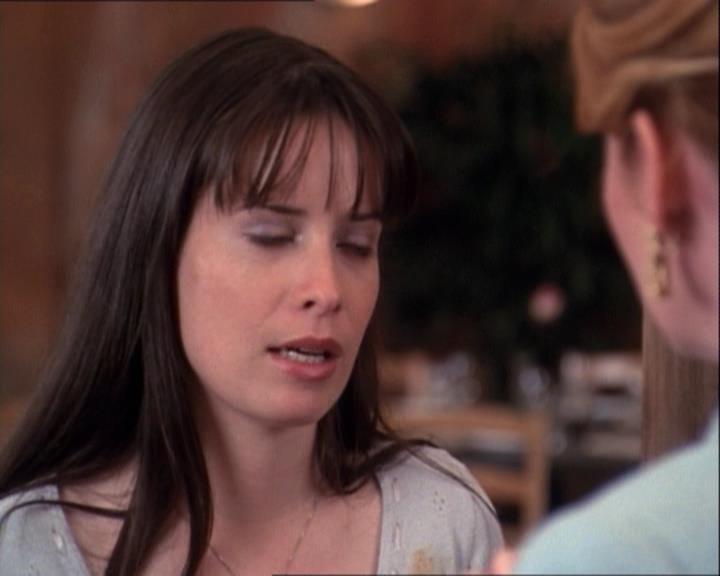 Charmed-Online-dot-net_122DejaVuAllOverAgain1637.jpg Charmed-Online-dot-net_122DejaVuAllOverAgain1637.jpg