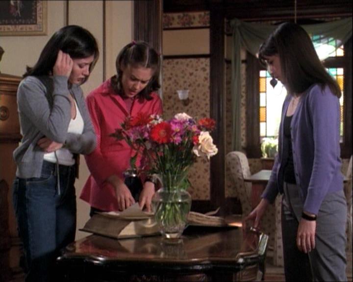 Charmed-Online-dot-net_122DejaVuAllOverAgain1752.jpg Charmed-Online-dot-net_122DejaVuAllOverAgain1752.jpg