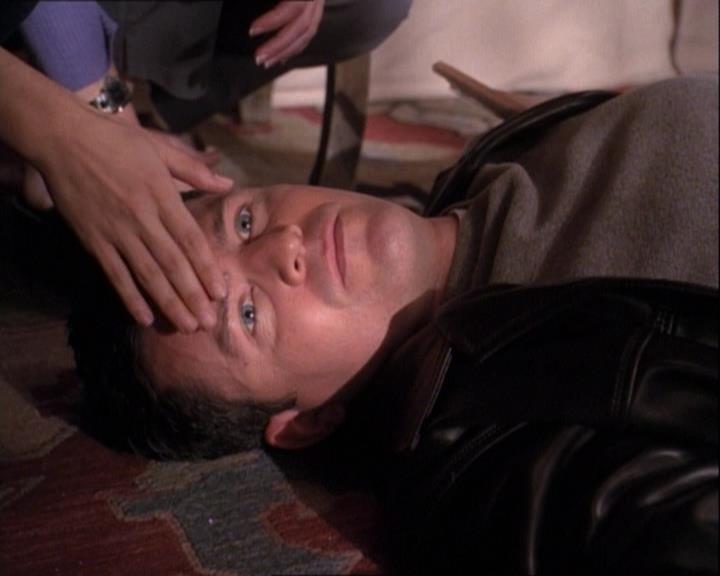 Charmed-Online-dot-net_122DejaVuAllOverAgain1807.jpg Charmed-Online-dot-net_122DejaVuAllOverAgain1807.jpg