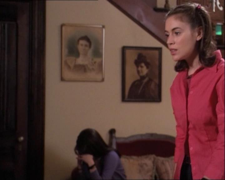 Charmed-Online-dot-net_122DejaVuAllOverAgain1822.jpg Charmed-Online-dot-net_122DejaVuAllOverAgain1822.jpg