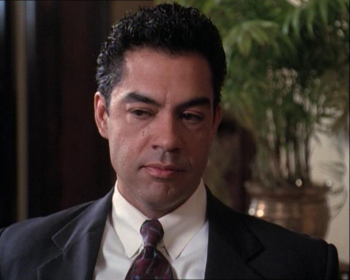 Charmed-Online-dot-net_122DejaVuAllOverAgain1891.jpg Charmed-Online-dot-net_122DejaVuAllOverAgain1891.jpg