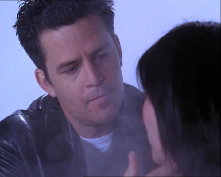 Charmed-Online-dot-net_122DejaVuAllOverAgain1980.jpg Charmed-Online-dot-net_122DejaVuAllOverAgain1980.jpg