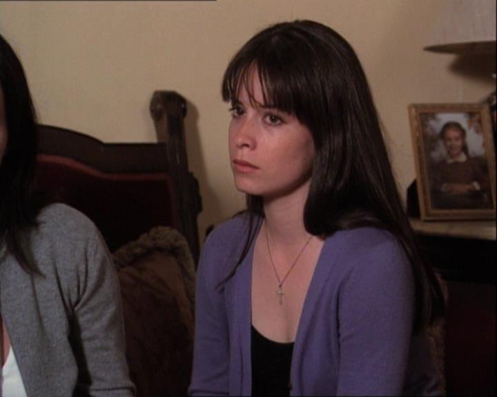 Charmed-Online-dot-net_122DejaVuAllOverAgain2028.jpg Charmed-Online-dot-net_122DejaVuAllOverAgain2028.jpg