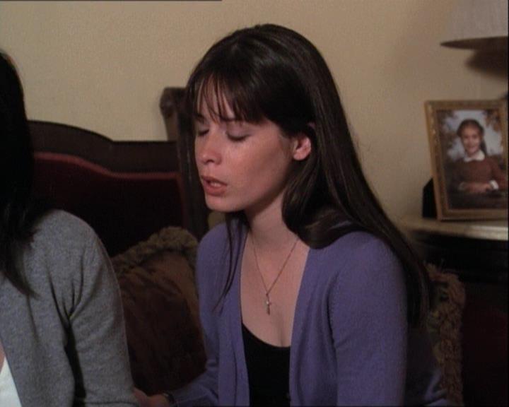 Charmed-Online-dot-net_122DejaVuAllOverAgain2039.jpg Charmed-Online-dot-net_122DejaVuAllOverAgain2039.jpg