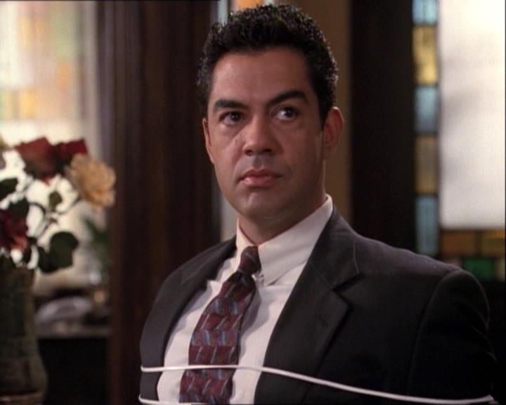 Charmed-Online-dot-net_122DejaVuAllOverAgain2059.jpg Charmed-Online-dot-net_122DejaVuAllOverAgain2059.jpg