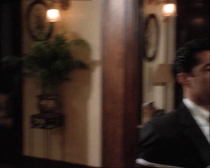 Charmed-Online-dot-net_122DejaVuAllOverAgain2097.jpg Charmed-Online-dot-net_122DejaVuAllOverAgain2097.jpg