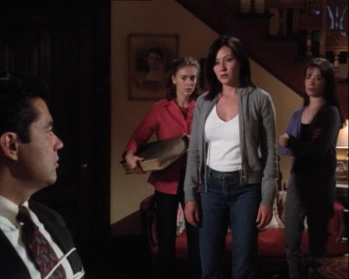 Charmed-Online-dot-net_122DejaVuAllOverAgain2099.jpg Charmed-Online-dot-net_122DejaVuAllOverAgain2099.jpg