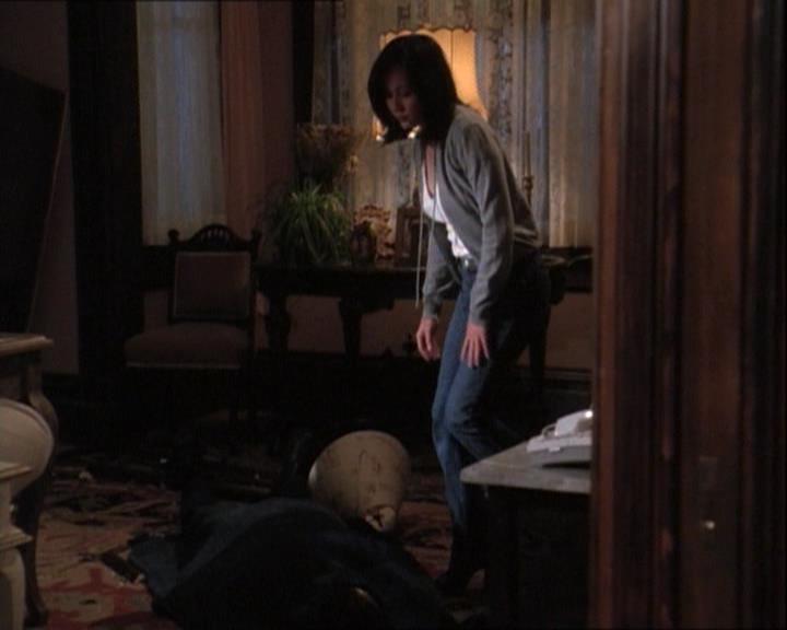 Charmed-Online-dot-net_122DejaVuAllOverAgain2172.jpg Charmed-Online-dot-net_122DejaVuAllOverAgain2172.jpg