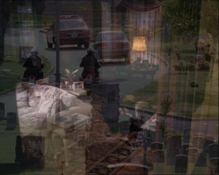 Charmed-Online-dot-net_122DejaVuAllOverAgain2200.jpg Charmed-Online-dot-net_122DejaVuAllOverAgain2200.jpg