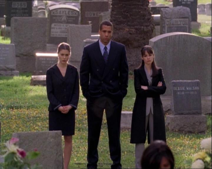 Charmed-Online-dot-net_122DejaVuAllOverAgain2225.jpg Charmed-Online-dot-net_122DejaVuAllOverAgain2225.jpg