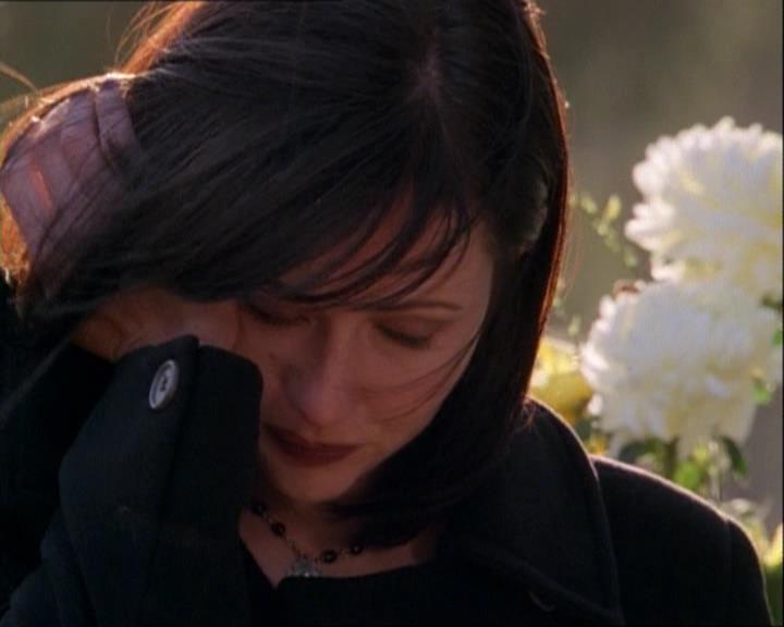 Charmed-Online-dot-net_122DejaVuAllOverAgain2244.jpg Charmed-Online-dot-net_122DejaVuAllOverAgain2244.jpg