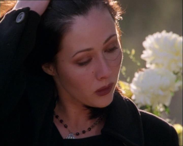 Charmed-Online-dot-net_122DejaVuAllOverAgain2247.jpg Charmed-Online-dot-net_122DejaVuAllOverAgain2247.jpg