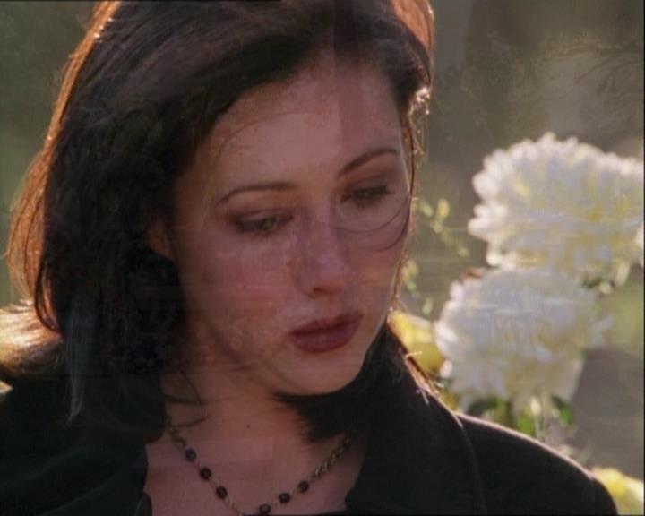 Charmed-Online-dot-net_122DejaVuAllOverAgain2250.jpg Charmed-Online-dot-net_122DejaVuAllOverAgain2250.jpg