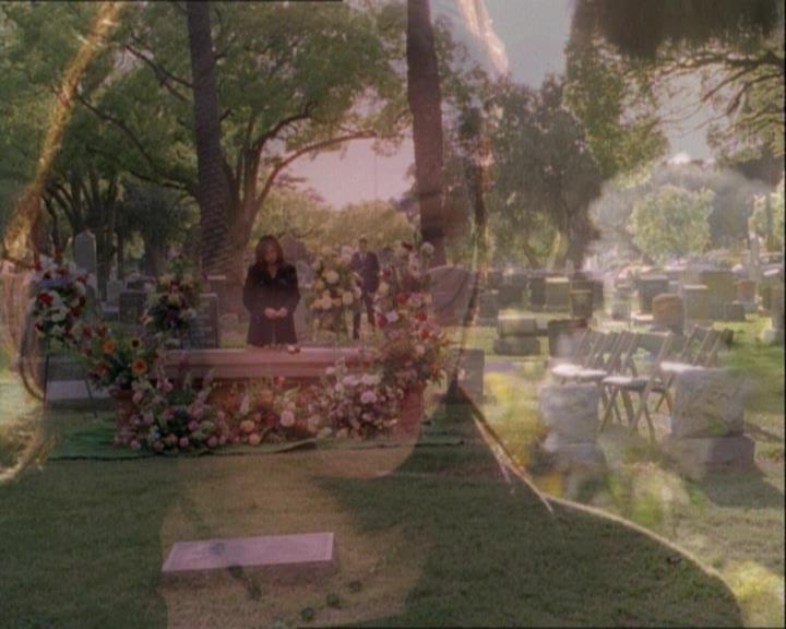 Charmed-Online-dot-net_122DejaVuAllOverAgain2252.jpg Charmed-Online-dot-net_122DejaVuAllOverAgain2252.jpg