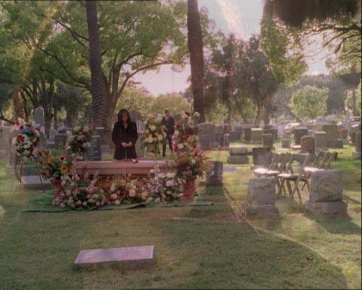 Charmed-Online-dot-net_122DejaVuAllOverAgain2253.jpg Charmed-Online-dot-net_122DejaVuAllOverAgain2253.jpg