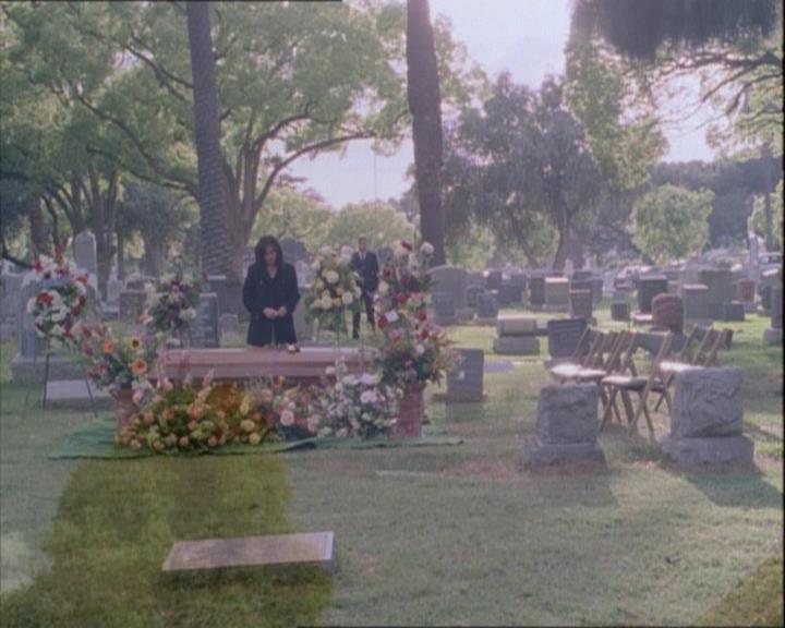 Charmed-Online-dot-net_122DejaVuAllOverAgain2257.jpg Charmed-Online-dot-net_122DejaVuAllOverAgain2257.jpg