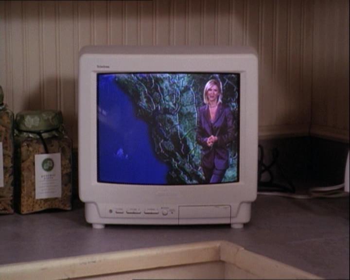 Charmed-Online-dot-net_122DejaVuAllOverAgain2265.jpg Charmed-Online-dot-net_122DejaVuAllOverAgain2265.jpg