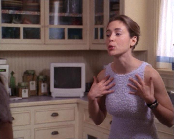 Charmed-Online-dot-net_122DejaVuAllOverAgain2306.jpg Charmed-Online-dot-net_122DejaVuAllOverAgain2306.jpg