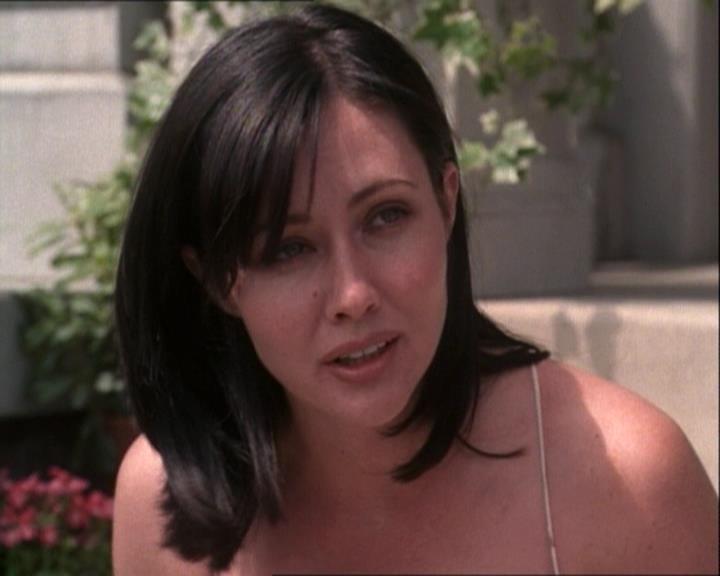 Charmed-Online-dot-net_122DejaVuAllOverAgain2345.jpg Charmed-Online-dot-net_122DejaVuAllOverAgain2345.jpg