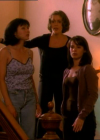 charmed-online_dot_net_OpeningCreditsS1-00034.png